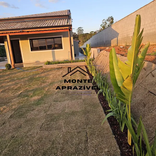 Foto 2 de Chácara com 3 quartos à venda, 2500m2 em Cocuera, Mogi Das Cruzes - SP