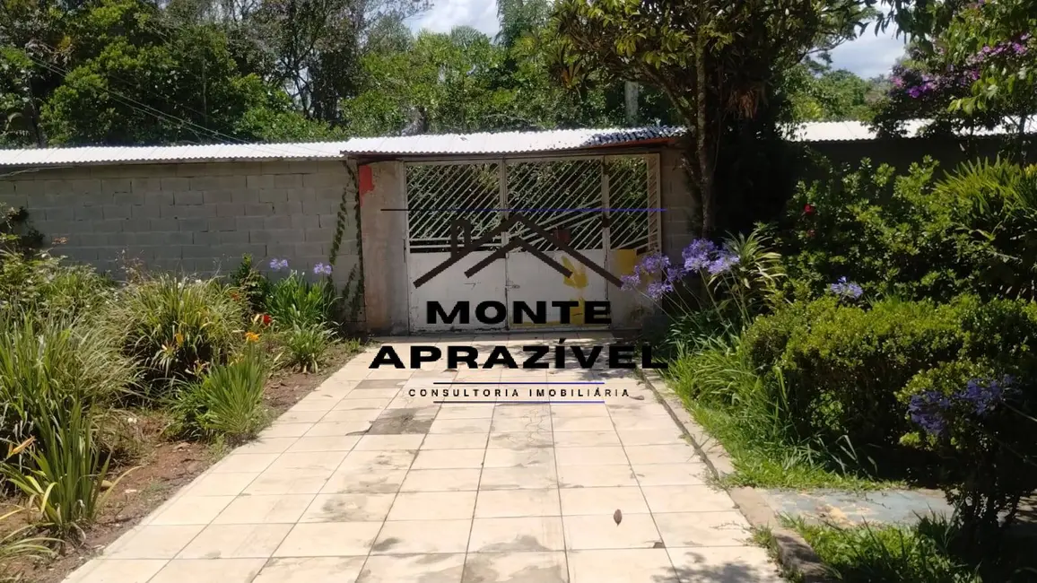 Chácara com 4 quartos à venda, 1200m2 em Chácaras Duchen, Suzano - SP - imagem 4 Foto 4 de Chácara com 4 quartos à venda, 1200m2 em Chácaras Duchen, Suzano - SP