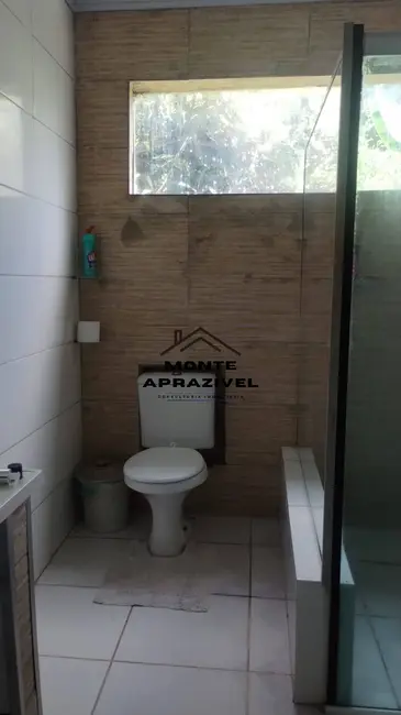 Chácara com 4 quartos à venda, 1200m2 em Chácaras Duchen, Suzano - SP - imagem 3 Foto 3 de Chácara com 4 quartos à venda, 1200m2 em Chácaras Duchen, Suzano - SP