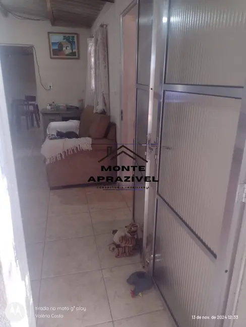 Chácara com 3 quartos à venda, 2005m2 em Ipelândia, Suzano - SP - imagem 8 Foto 8 de Chácara com 3 quartos à venda, 2005m2 em Ipelândia, Suzano - SP