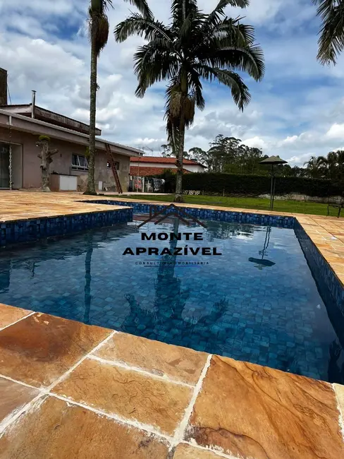 Foto 2 de Casa com 4 quartos à venda, 2000m2 em Centro Alto, Ribeirao Pires - SP