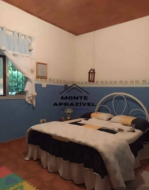 Foto 5 de Chácara com 3 quartos à venda, 3000m2 em Jardim Ana Rosa (Palmeiras), Suzano - SP