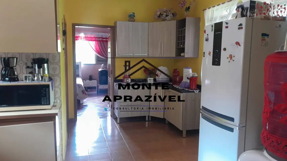 Chácara com 3 quartos à venda, 1680m2 em Jardim Novo Horizonte, Suzano - SP - imagem 5 Foto 5 de Chácara com 3 quartos à venda, 1680m2 em Jardim Novo Horizonte, Suzano - SP