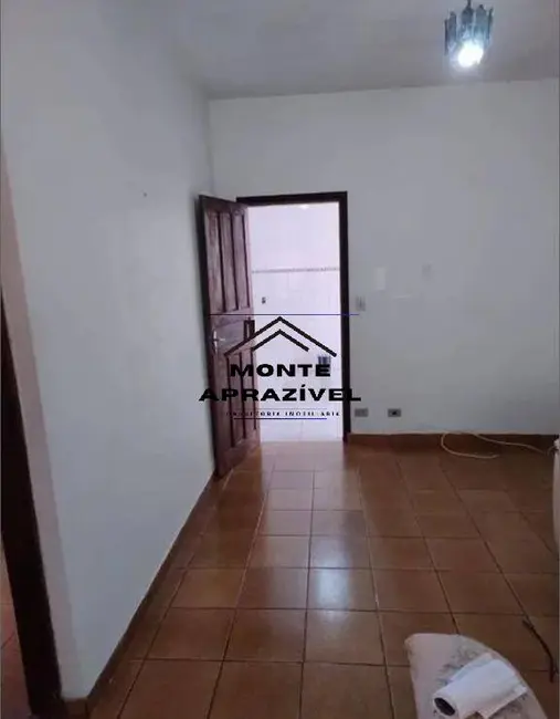 Casa com 2 quartos à venda, 453m2 em Ipelândia, Suzano - SP - imagem 8 Foto 8 de Casa com 2 quartos à venda, 453m2 em Ipelândia, Suzano - SP