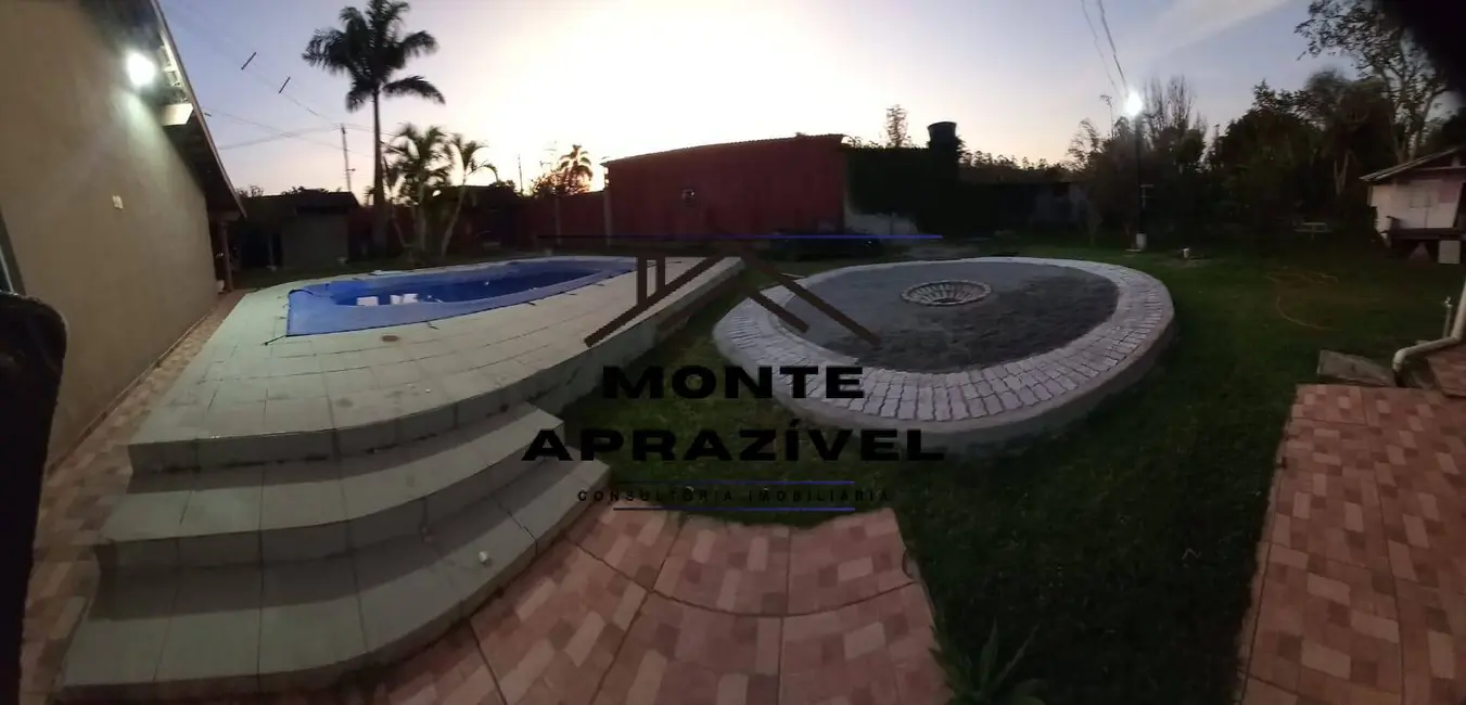 Chácara com 4 quartos à venda, 1500m2 em Estância Tijuco Preto, Suzano - SP - imagem 3 Foto 3 de Chácara com 4 quartos à venda, 1500m2 em Estância Tijuco Preto, Suzano - SP