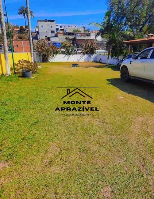 Chácara com 3 quartos à venda, 1150m2 em Vila São Pedro, Suzano - SP - imagem 6 Foto 6 de Chácara com 3 quartos à venda, 1150m2 em Vila São Pedro, Suzano - SP