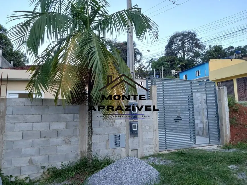 Foto 2 de Casa com 2 quartos à venda, 250m2 em Parque do Heroísmo, Suzano - SP