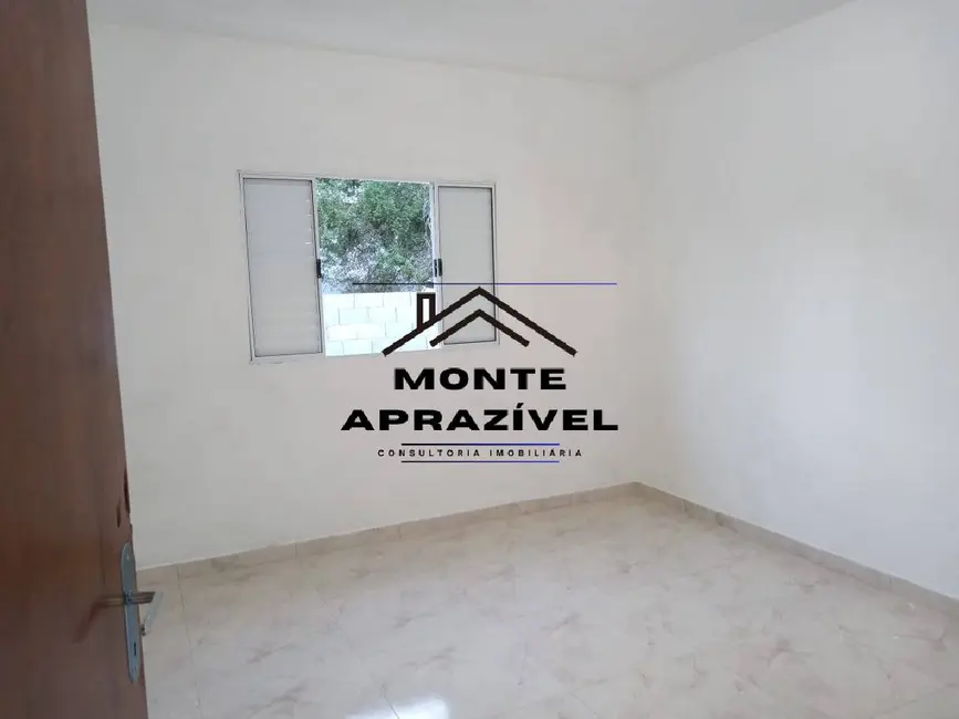 Casa com 2 quartos à venda, 250m2 em Parque do Heroísmo, Suzano - SP - imagem 4 Foto 4 de Casa com 2 quartos à venda, 250m2 em Parque do Heroísmo, Suzano - SP