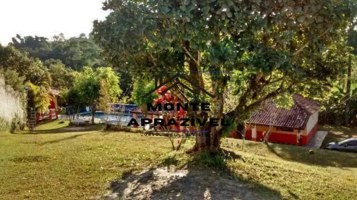 Chácara com 4 quartos à venda, 4300m2 em Guararema - SP - imagem 3 Foto 3 de Chácara com 4 quartos à venda, 4300m2 em Guararema - SP