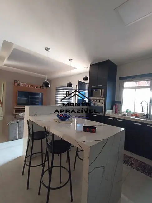 Foto 7 de Casa com 3 quartos à venda, 419m2 em Jardim Itamaracá, Suzano - SP