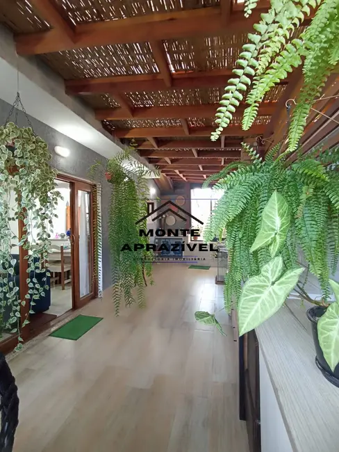 Casa com 2 quartos à venda, 266m2 em Represa, Ribeirao Pires - SP - imagem 1 Foto 1 de Casa com 2 quartos à venda, 266m2 em Represa, Ribeirao Pires - SP