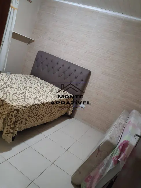 Chácara com 4 quartos à venda, 1200m2 em Chácaras Duchen, Suzano - SP - imagem 8 Foto 8 de Chácara com 4 quartos à venda, 1200m2 em Chácaras Duchen, Suzano - SP