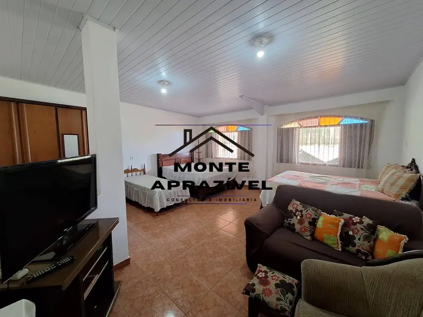 Chácara com 4 quartos à venda, 3000m2 em Parque Cerejeiras, Suzano - SP - imagem 9 Foto 9 de Chácara com 4 quartos à venda, 3000m2 em Parque Cerejeiras, Suzano - SP