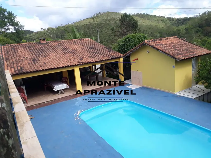 Foto 1 de Chácara com 4 quartos à venda, 1500m2 em Clube dos Oficiais, Suzano - SP