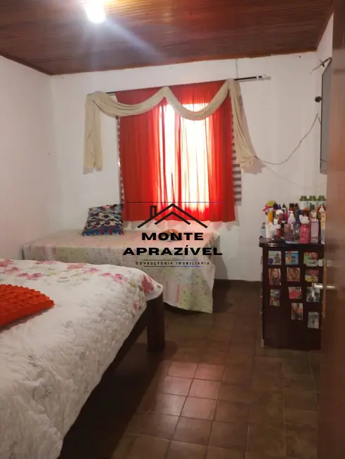 Chácara com 7 quartos à venda, 5800m2 em Quatinga, Mogi Das Cruzes - SP - imagem 3 Foto 3 de Chácara com 7 quartos à venda, 5800m2 em Quatinga, Mogi Das Cruzes - SP