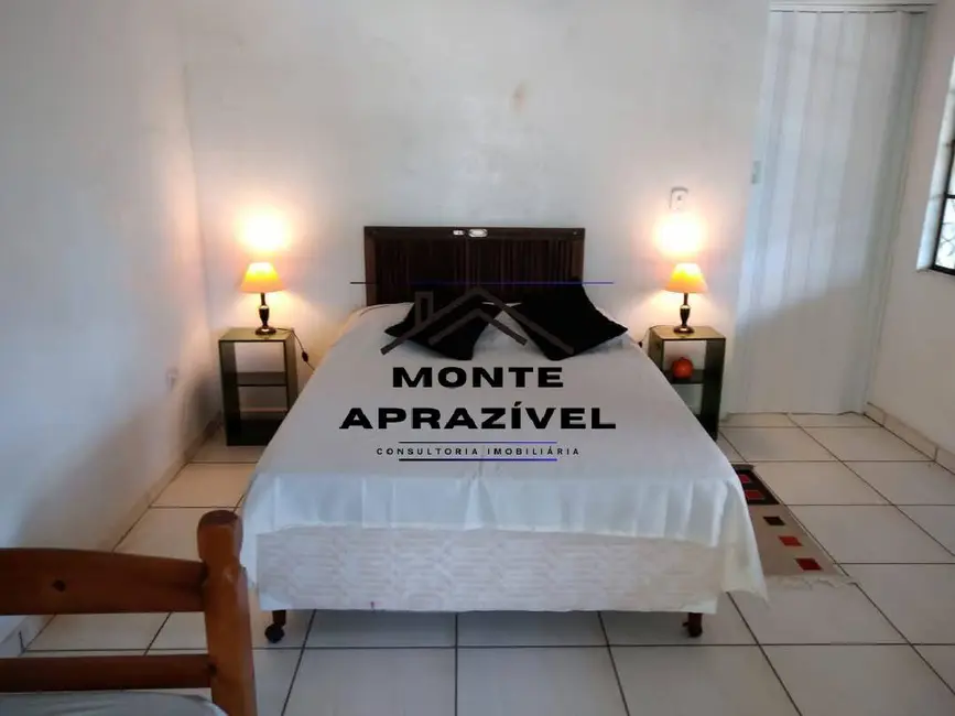 Foto 2 de Chácara com 4 quartos à venda, 3000m2 em Centro, Santa Isabel - SP