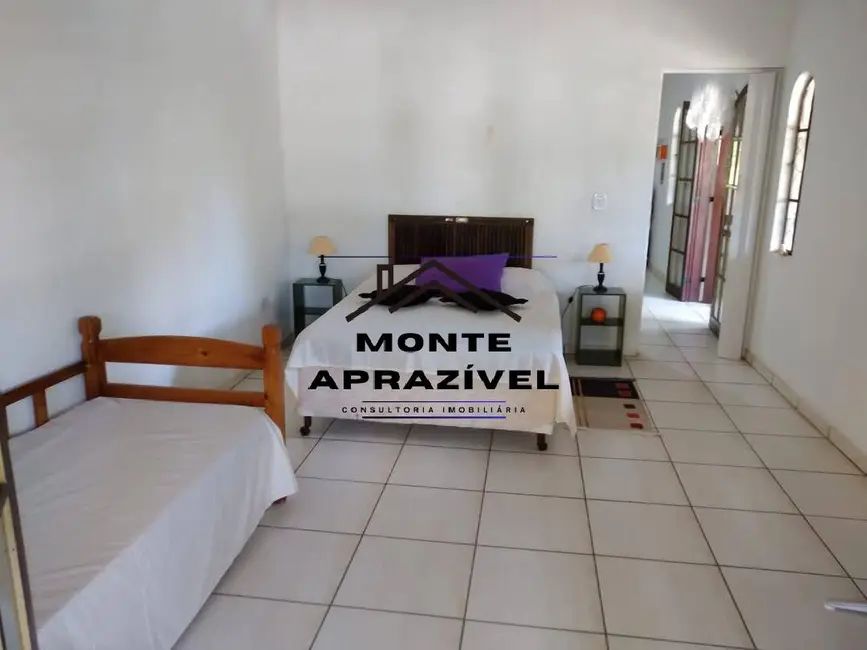 Foto 4 de Chácara com 4 quartos à venda, 3000m2 em Centro, Santa Isabel - SP