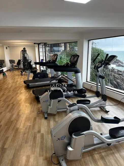 Foto 6 de Apartamento com 3 quartos à venda, 92m2 em Guaruja - SP