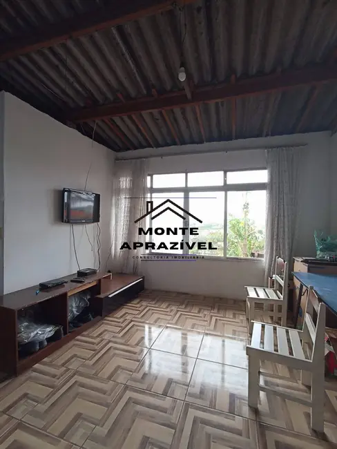 Casa com 2 quartos à venda, 295m2 em Vila Fátima, Suzano - SP - imagem 3 Foto 3 de Casa com 2 quartos à venda, 295m2 em Vila Fátima, Suzano - SP