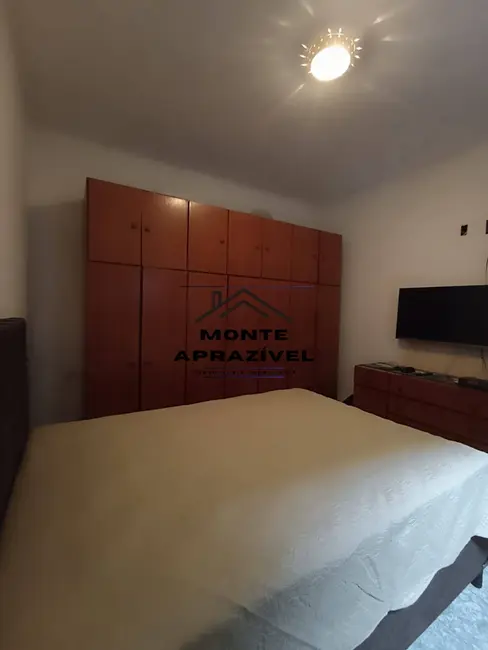 Casa com 2 quartos à venda, 295m2 em Vila Fátima, Suzano - SP - imagem 9 Foto 9 de Casa com 2 quartos à venda, 295m2 em Vila Fátima, Suzano - SP