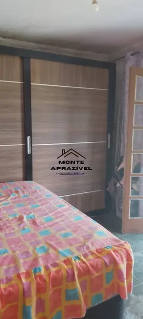 Chácara com 3 quartos à venda, 3000m2 em Chácara Recreio Internacional, Suzano - SP - imagem 3 Foto 3 de Chácara com 3 quartos à venda, 3000m2 em Chácara Recreio Internacional, Suzano - SP