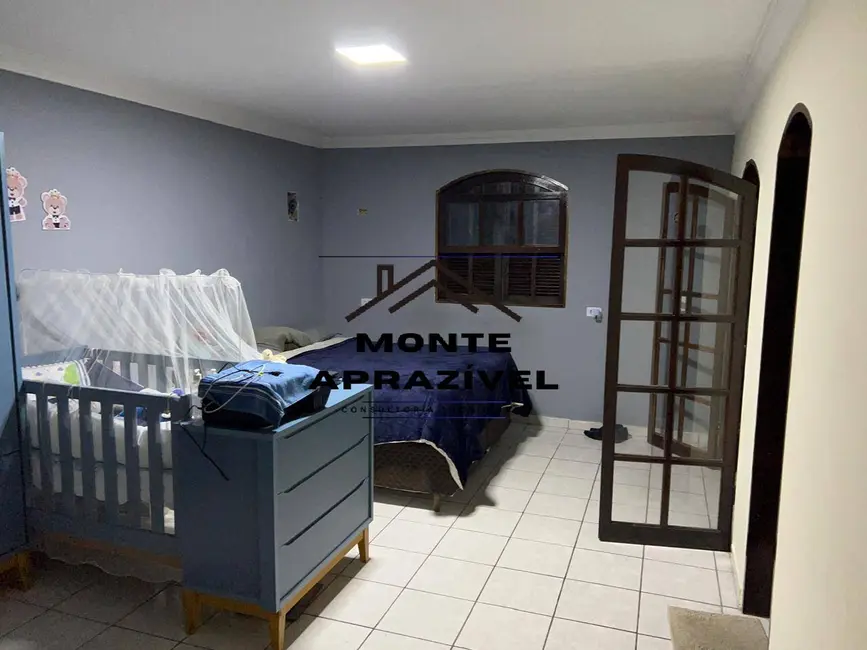 Foto 3 de Sobrado com 3 quartos à venda, 250m2 em Porto da Igreja, Guarulhos - SP