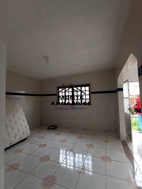 Casa com 2 quartos para alugar, 210m2 em Jardim São Luís, Suzano - SP - imagem 5 Foto 5 de Casa com 2 quartos para alugar, 210m2 em Jardim São Luís, Suzano - SP