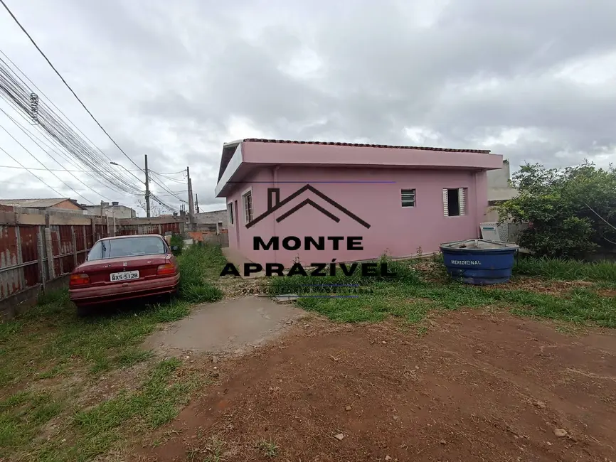 Casa com 2 quartos para alugar, 210m2 em Jardim São Luís, Suzano - SP - imagem 2 Foto 2 de Casa com 2 quartos para alugar, 210m2 em Jardim São Luís, Suzano - SP