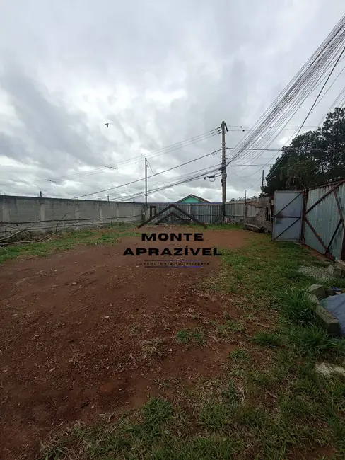 Casa com 2 quartos para alugar, 210m2 em Jardim São Luís, Suzano - SP - imagem 8 Foto 8 de Casa com 2 quartos para alugar, 210m2 em Jardim São Luís, Suzano - SP