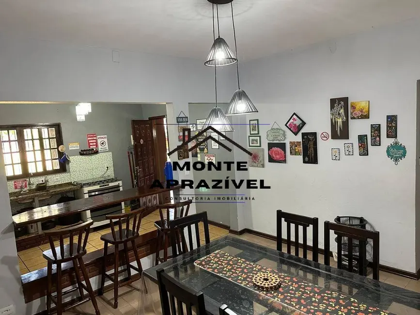 Chácara com 5 quartos à venda e para alugar, 1000m2 em Chácara Nossa Senhora Aparecida II, Suzano - SP - imagem 9 Foto 9 de Chácara com 5 quartos à venda e para alugar, 1000m2 em Chácara Nossa Senhora Aparecida II, Suzano - SP