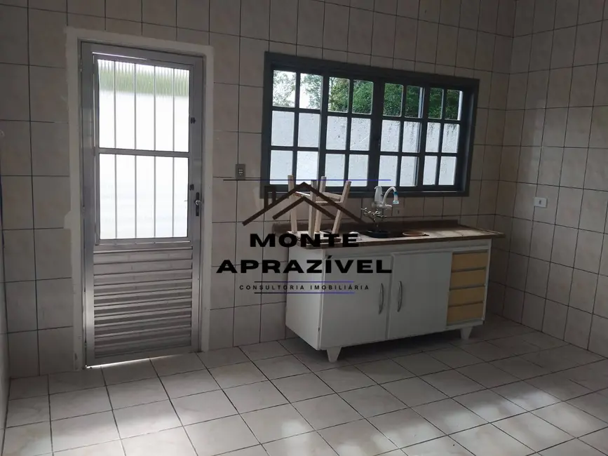 Foto 4 de Casa com 2 quartos à venda, 297m2 em Jardim Dora, Suzano - SP