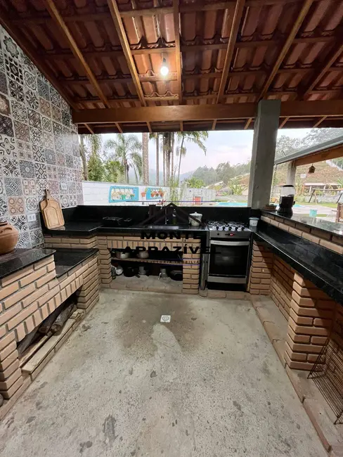 Chácara com 3 quartos para alugar, 1500m2 em Chácara Boa Vista Palmeiras, Suzano - SP - imagem 5 Foto 5 de Chácara com 3 quartos para alugar, 1500m2 em Chácara Boa Vista Palmeiras, Suzano - SP