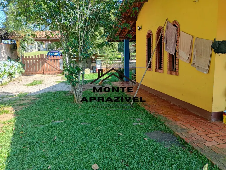 Foto 2 de Chácara com 3 quartos à venda, 3000m2 em Quinta Divisão, Suzano - SP