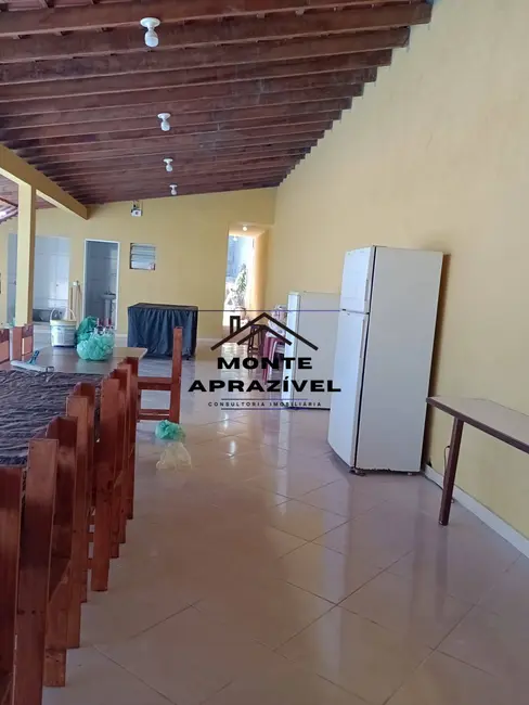 Foto 4 de Chácara com 2 quartos à venda, 1000m2 em Chácara Nossa Senhora Aparecida II, Suzano - SP