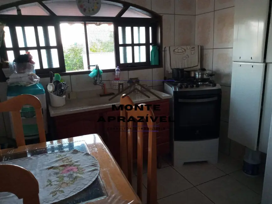 Foto 5 de Casa com 2 quartos à venda, 312m2 em Vila Fátima, Suzano - SP