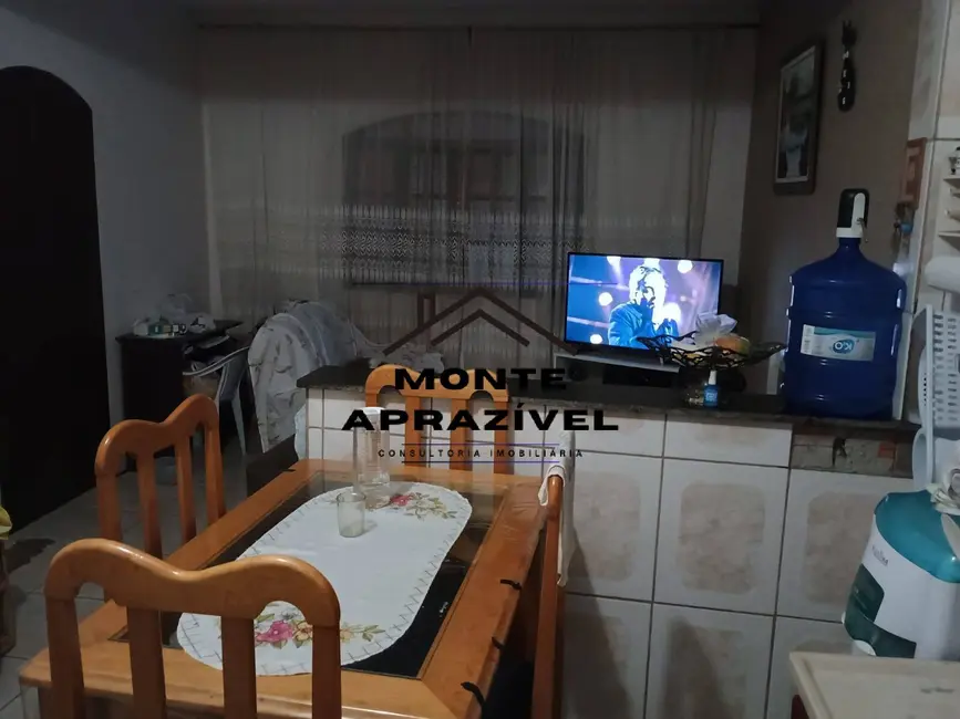 Foto 9 de Casa com 2 quartos à venda, 312m2 em Vila Fátima, Suzano - SP