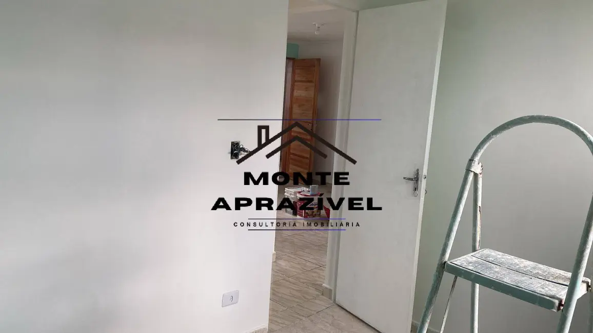 Foto 4 de Apartamento com 2 quartos para alugar, 45m2 em Parque Santa Rosa, Suzano - SP