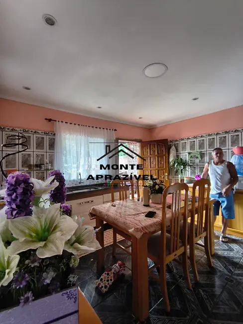 Casa com 3 quartos à venda, 270m2 em Vila São Pedro, Suzano - SP - imagem 1 Foto 1 de Casa com 3 quartos à venda, 270m2 em Vila São Pedro, Suzano - SP