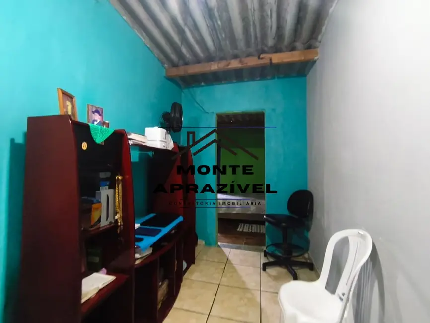 Foto 7 de Casa com 2 quartos à venda, 300m2 em Jardim Brasil, Suzano - SP