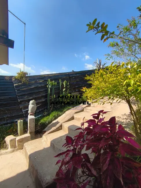 Foto 3 de Casa com 2 quartos à venda, 300m2 em Jardim Brasil, Suzano - SP