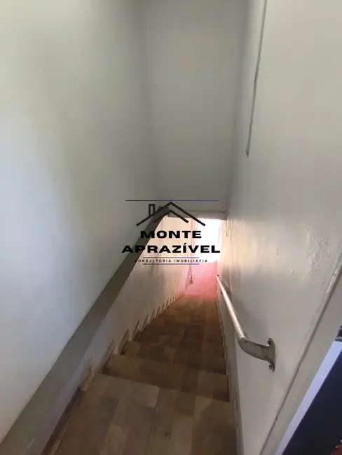Foto 5 de Casa com 2 quartos para alugar, 250m2 em Vila São Pedro, Suzano - SP