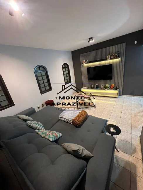 Foto 2 de Sobrado com 3 quartos à venda, 300m2 em Centro de Ouro Fino Paulista, Ribeirao Pires - SP