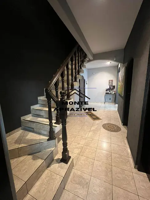 Foto 9 de Sobrado com 3 quartos à venda, 300m2 em Centro de Ouro Fino Paulista, Ribeirao Pires - SP