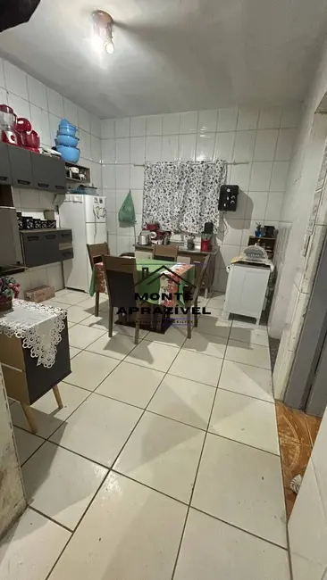 Foto 6 de Casa com 2 quartos à venda e para alugar, 300m2 em Jardim Ana Rosa (Palmeiras), Suzano - SP