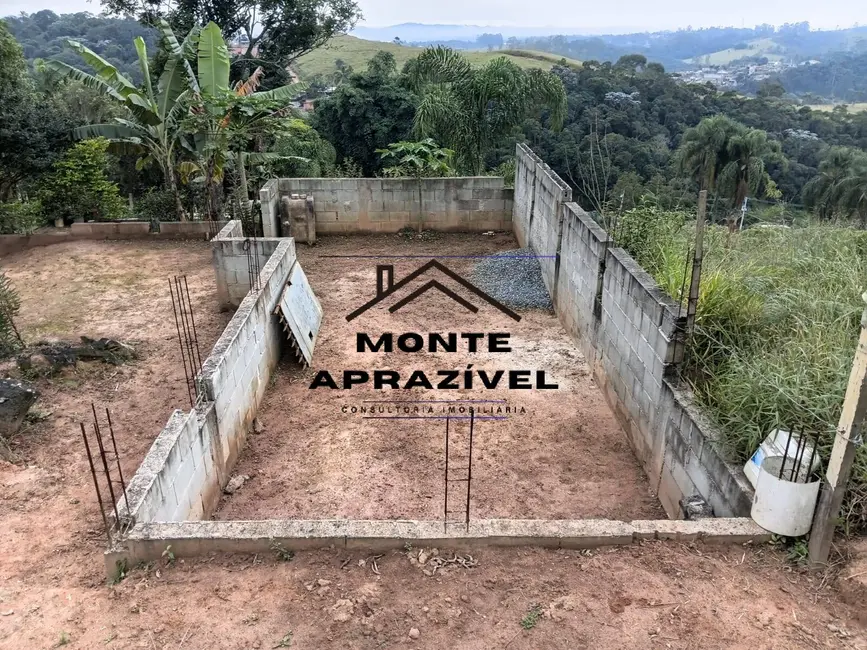 Chácara com 1 quarto à venda, 1500m2 em Vila Costa, Suzano - SP - imagem 4 Foto 4 de Chácara com 1 quarto à venda, 1500m2 em Vila Costa, Suzano - SP