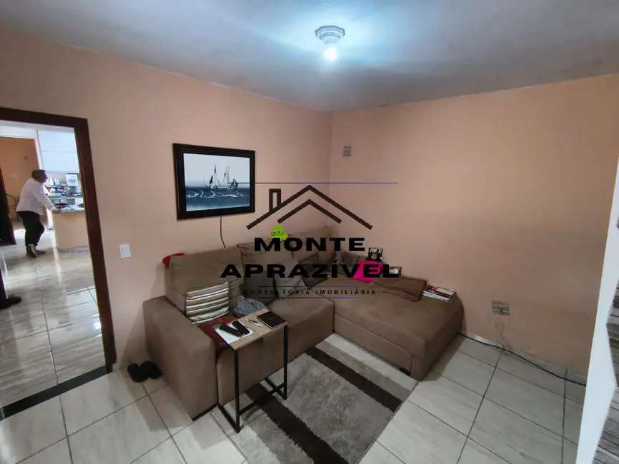 Chácara com 2 quartos à venda, 2500m2 em Itrapoá, Ribeirao Pires - SP - imagem 2 Foto 2 de Chácara com 2 quartos à venda, 2500m2 em Itrapoá, Ribeirao Pires - SP