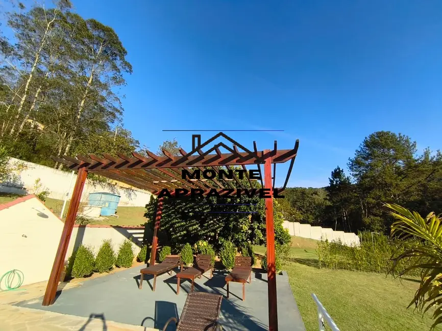 Chácara com 3 quartos à venda, 3000m2 em Clube dos Oficiais, Suzano - SP - imagem 9 Foto 9 de Chácara com 3 quartos à venda, 3000m2 em Clube dos Oficiais, Suzano - SP