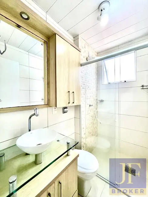 Foto 9 de Apartamento com 2 quartos à venda e para alugar, 65m2 em Canasvieiras, Florianopolis - SC