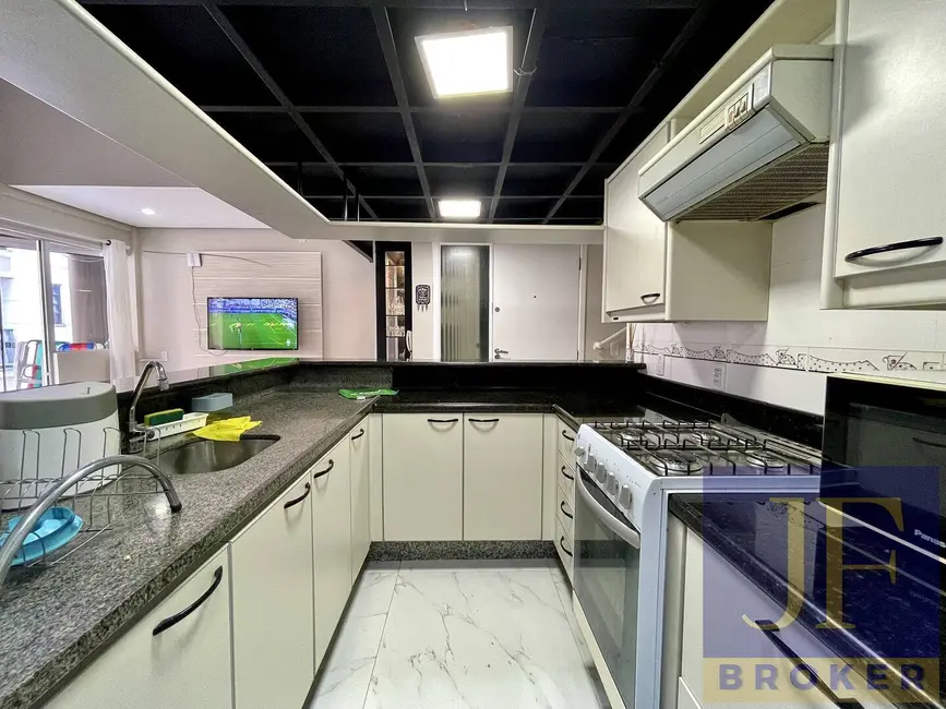 Foto 8 de Apartamento com 2 quartos à venda e para alugar, 80m2 em Canasvieiras, Florianopolis - SC