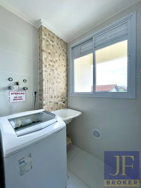 Foto 7 de Apartamento com 1 quarto à venda e para alugar, 42m2 em Canasvieiras, Florianopolis - SC